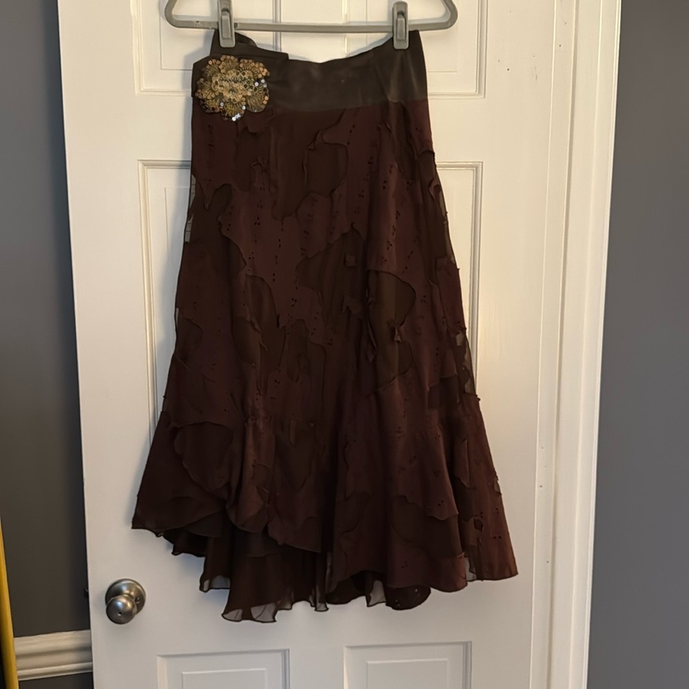 Stiletto embellished full skirt size 6